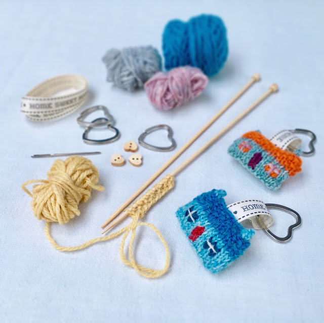 Hand Knitted Things Tiny gift knitting...