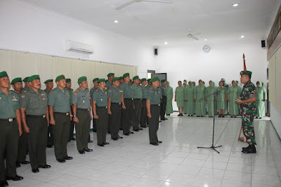 KODIM 0725/SRAGEN LEPAS ANGGOTA YANG MEMASUKI MASA PERSIAPAN PENSIUN