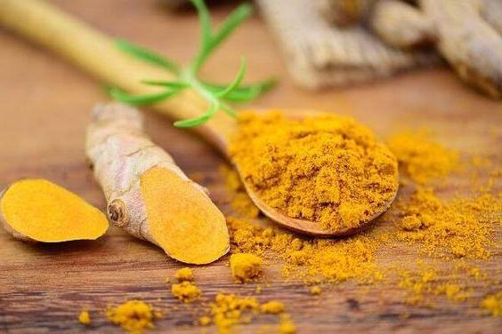 Dùng tinh bột nghệ đắp mặt nạ dung-tinh-bot-nghe-dap-mat-na