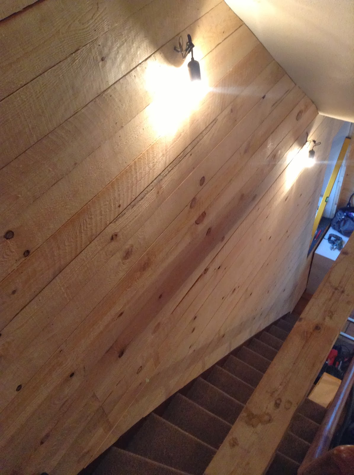 Mr Peinture vernis lasure blanche dans l'escalier
