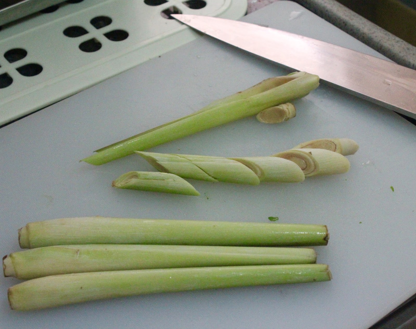 Honey Bee Sweets Lemongrass Aloe Vera Drink