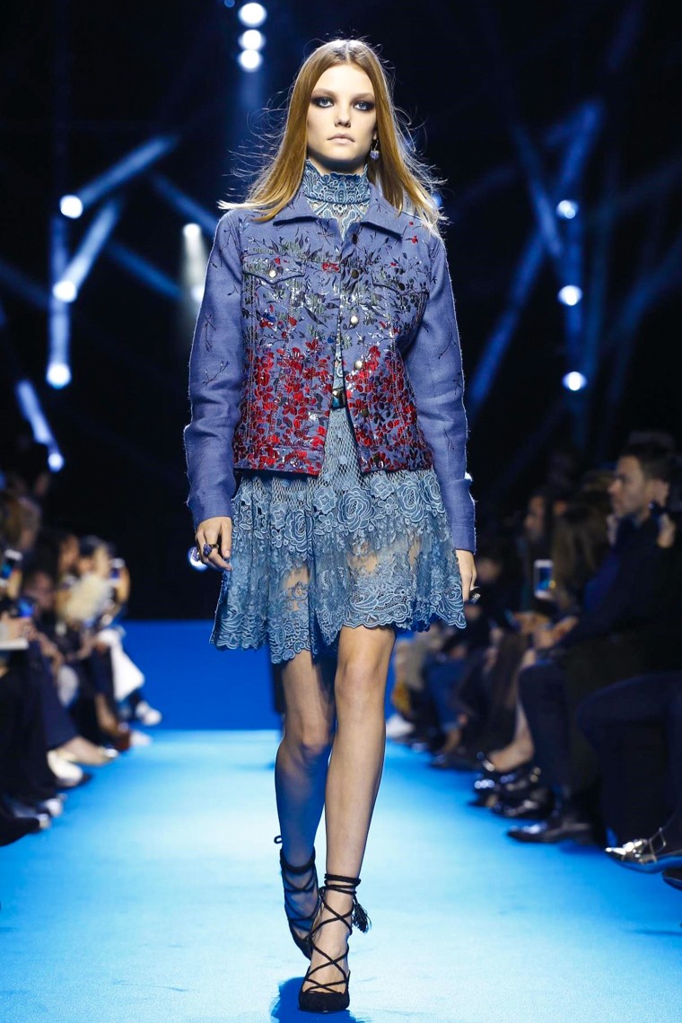 Elie Saab Fall/Winter 2016-2017 RTW PFW elie-saab-fall-winter-2016-2017-collection-paris-fashion-week, elie-saab-fall-winter-2016-2017, elie-saab-fall-winter-2016, elie-saab-fall-winter-2017, elie-saab-fall-winter, elie-saab-fall, elie-saab-fall2016-2017, elie-saab-fall-2016, elie-saab-fall-2017, paris-fashion-week-2016, du-dessin-aux-podiums, dudessinauxpodiums