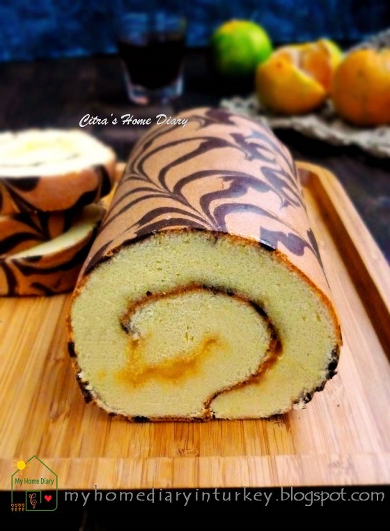 Tangerine orange Roll Cake, easy and failproof / Bolu gulung jeruk mandarin-Çitra's Home Diary. #mandarinorange #tangerineorange #swissrollcake #baking #bolugulung #bolguljeruk #cake #dessert