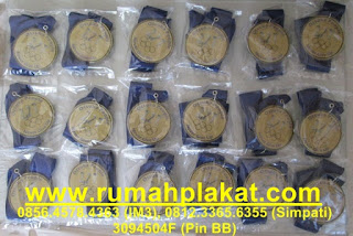 jual medali olahraga, bikin buat medali olimpiade, harga medali murah, 0812.3365.6355, www.rumahplakat.com