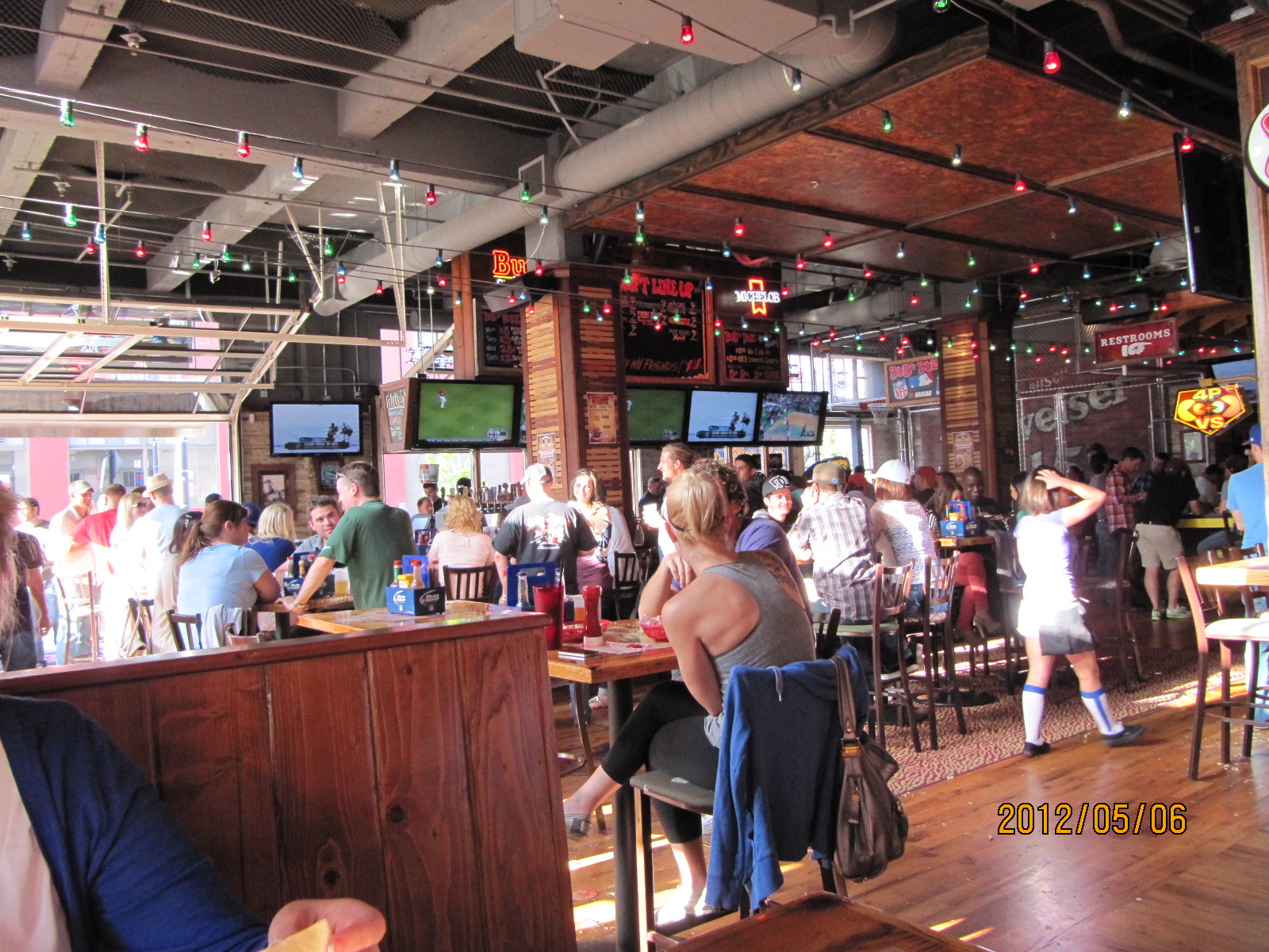 Jeeps Pubs Taverns and Bars Bub's Dive Bar (San Diego, California)