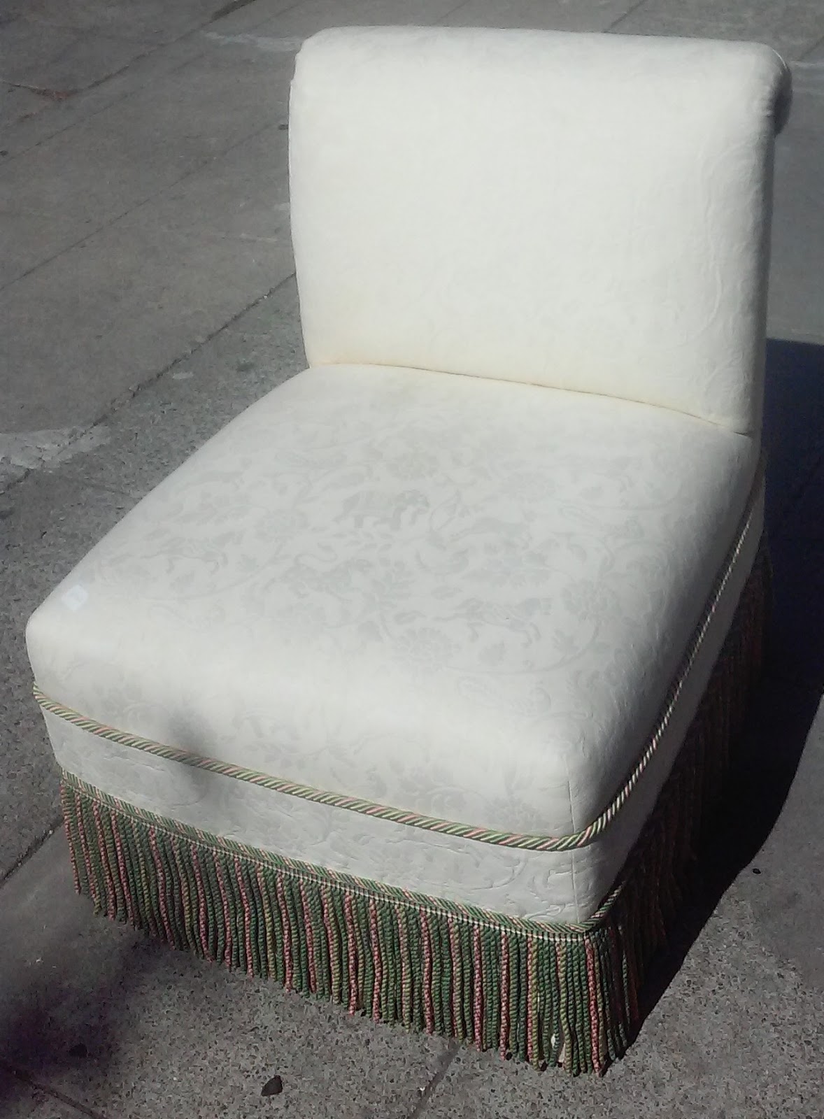 UHURU FURNITURE & COLLECTIBLES SOLD 6541 Indian Style Tassled Accent