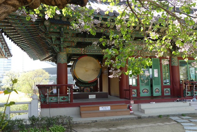 Bongeunsa - buddhistischer Tempel in Seoul - Impressionen Bongeunsa - buddhistischer Tempel in Seoul - Impressionen