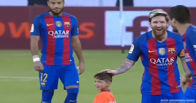 Kala Seorang Bocah Bertemu Idolanya `Lionel Messi`, Yang Terjadi Sangat Menyentuh