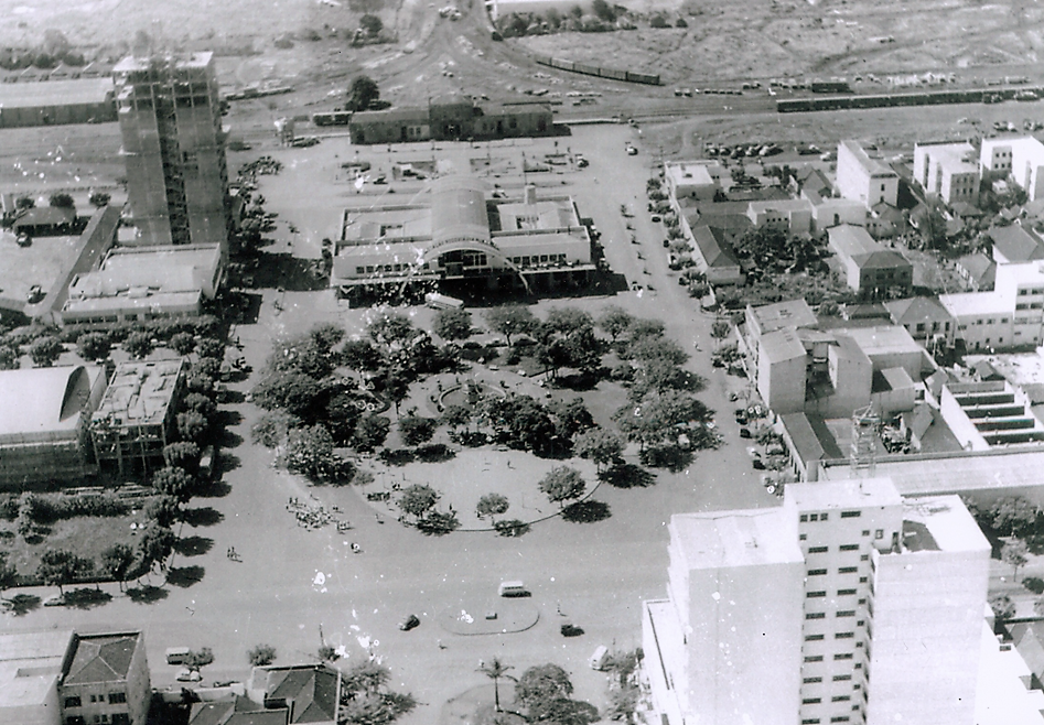 Maringá Histórica Praça Raposo Tavares Década de 1960