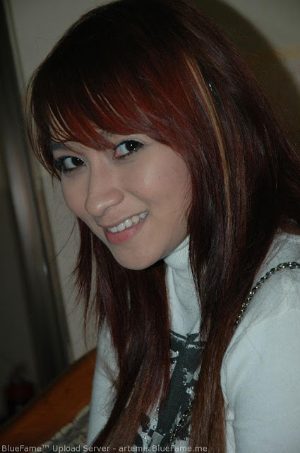 SATU PISTOL DUA PELOR: Hot Tante Bispak Yang Lagi Nunggu Pelanggan Di Hotel