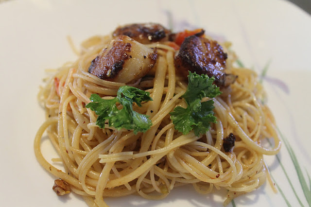 Perfectly Seared Scallops and Pasta