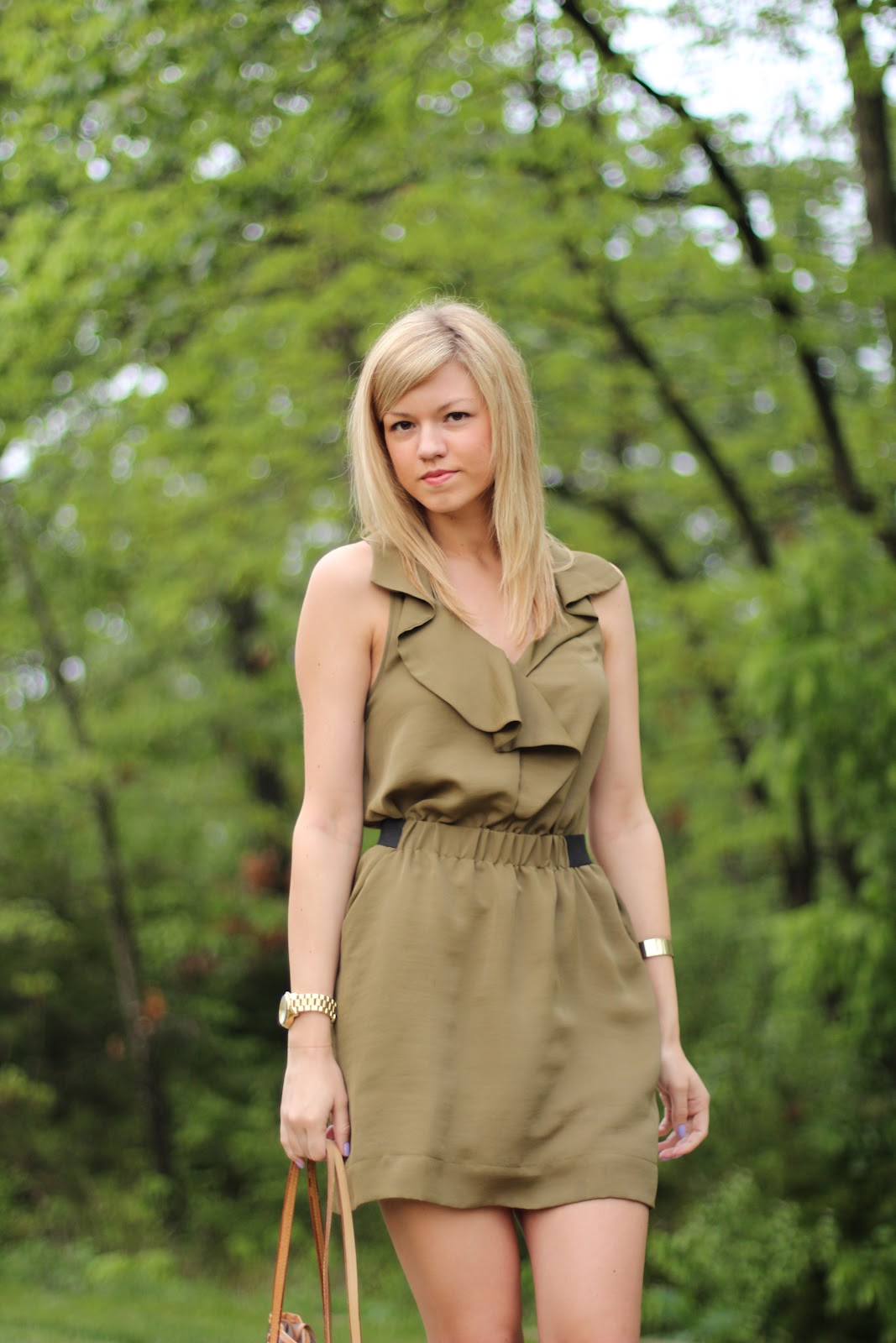 Living in Color | A Life & Style Blog: Outfit Post: Olive Branch