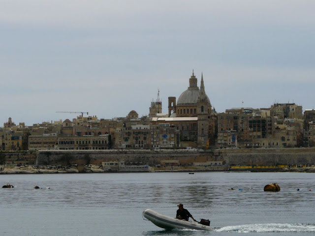 Widok ze Sliemy na Vallettę - Malta