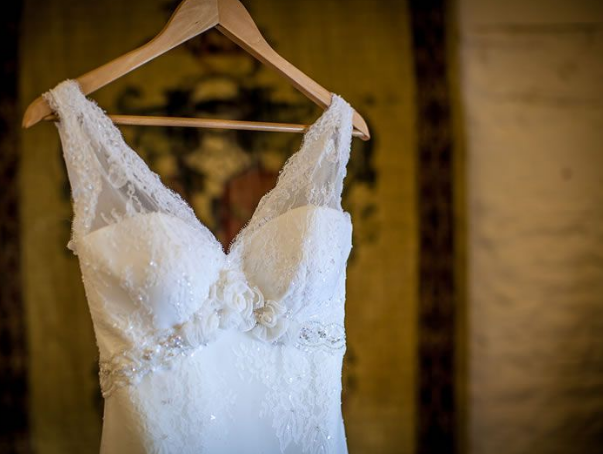 Brides Beware! 5 Top Tips To Avoid Fake Wedding Dresses Online Brides Beware! 5 Top Tips To Avoid Fake Wedding Dresses Online