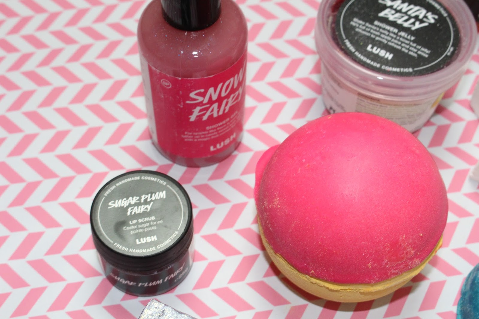 Lush Christmas 16 Shoutjohn