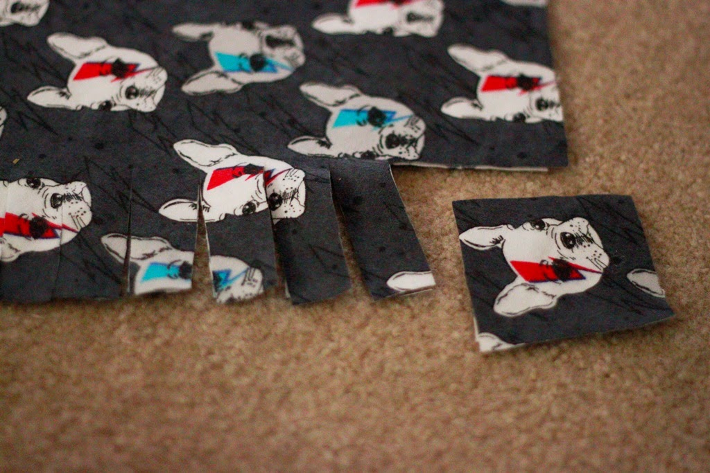 Liz Makes Liz makes a nosew dog blanket