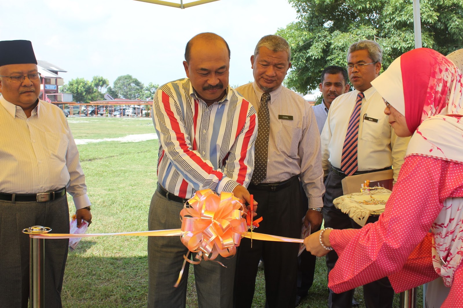 SK SERI MAKMUR SEKOLAH KLUSTER KECEMERLANGAN: Taman Mini Gazebo