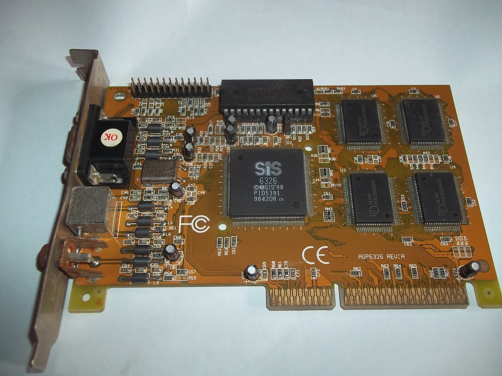 HARDWARE, NETWORKING TIPS and TRICKS SOME OLD GRAPHIC CARDS FOR SALE