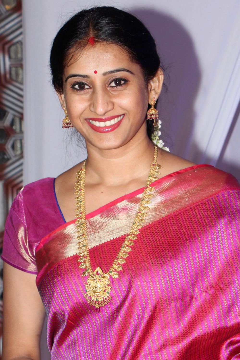 Telugu serial actress images and names