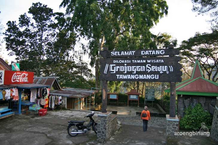 grojogan sewu tawangmangu karanganyar