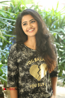 Actress Anupama Parameshwaran Pictures in Jeans at Premam Movie Interview  0013