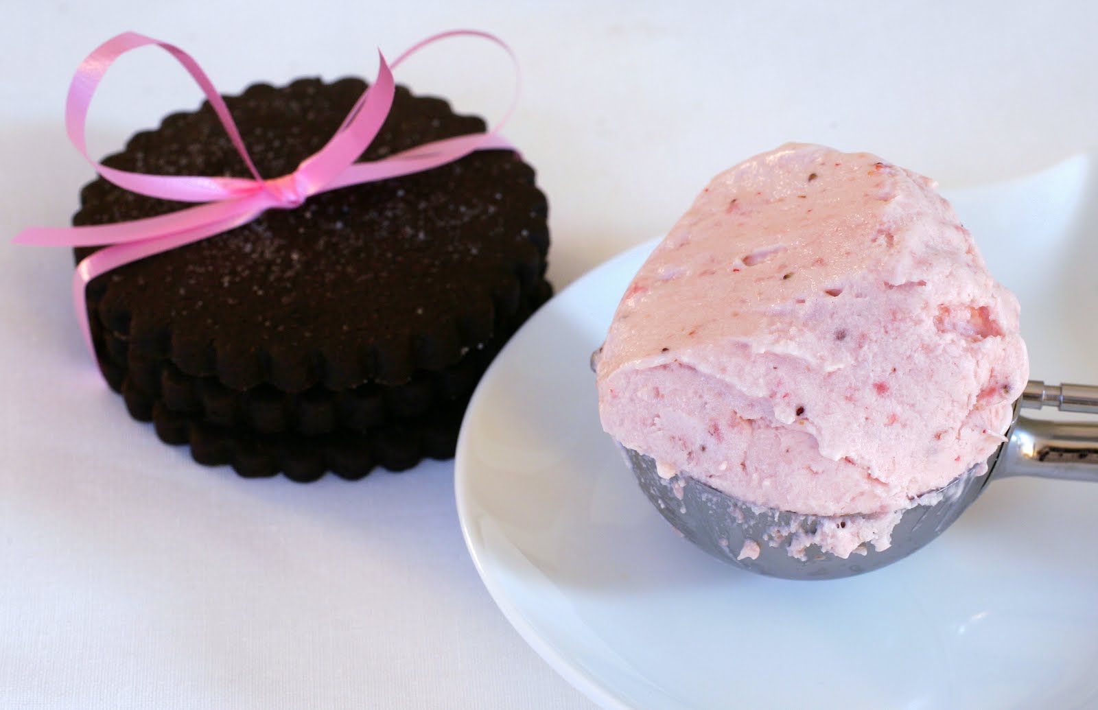 Tish Boyle Sweet Dreams Chocolate Wafer Cookies with Strawberry Pink