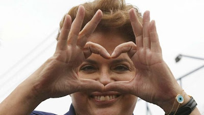 Resultado de imagem para mãe dilma