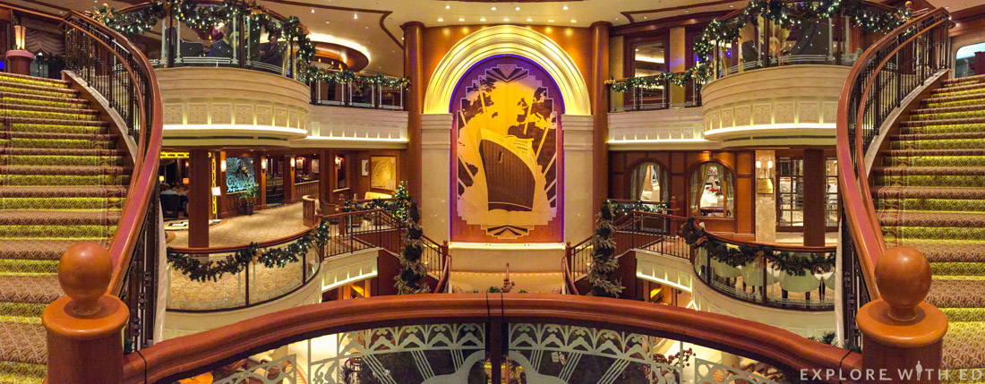 The Grand Lobby, Queen Elizabeth