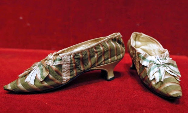 Shoes that belonged to Marie Antoinette with bows and green stripes