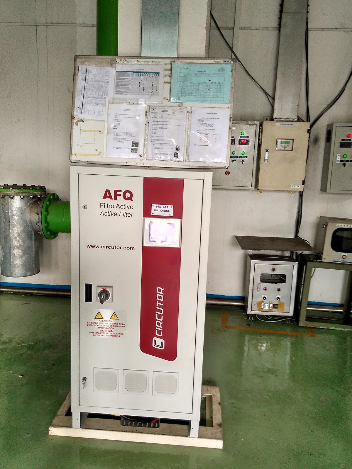 Телефон china mobile. Мобильный 812. Магнитола philips d8. Вагон дом медпункт. Philips 1001.