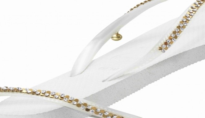 Empat Sandal Jepit Unik Paling Mahal di Dunia Empat Sandal Jepit Unik Paling Mahal di Dunia