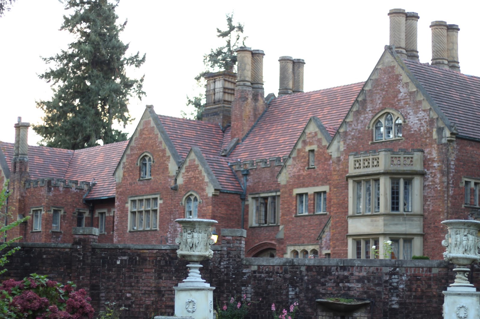 Thornewood Castle Our Stay + Review Compass Lane Chic