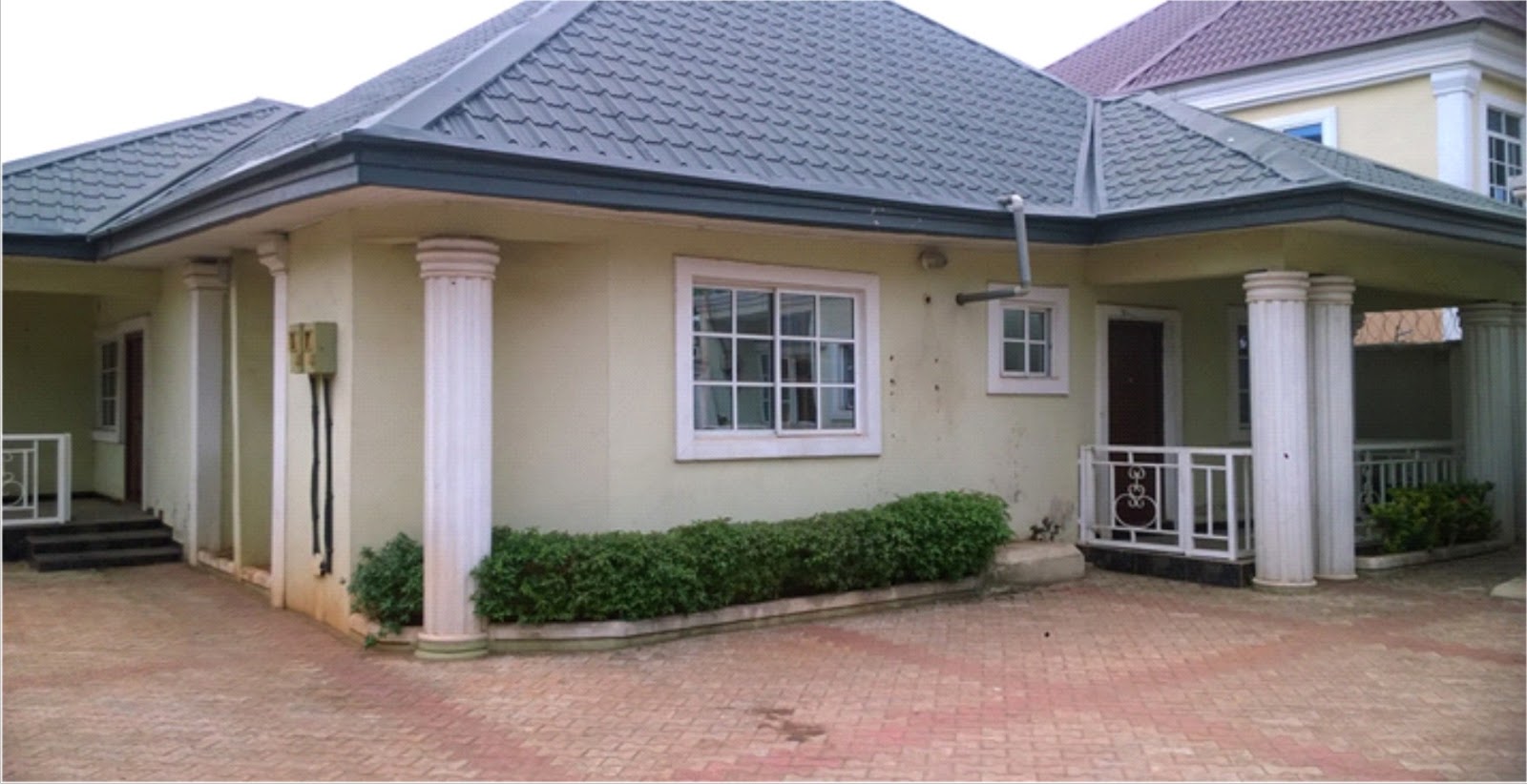 Johnbull Amayaevbo & Co. PROPERTIES TO LET IN ASABA OFFICE