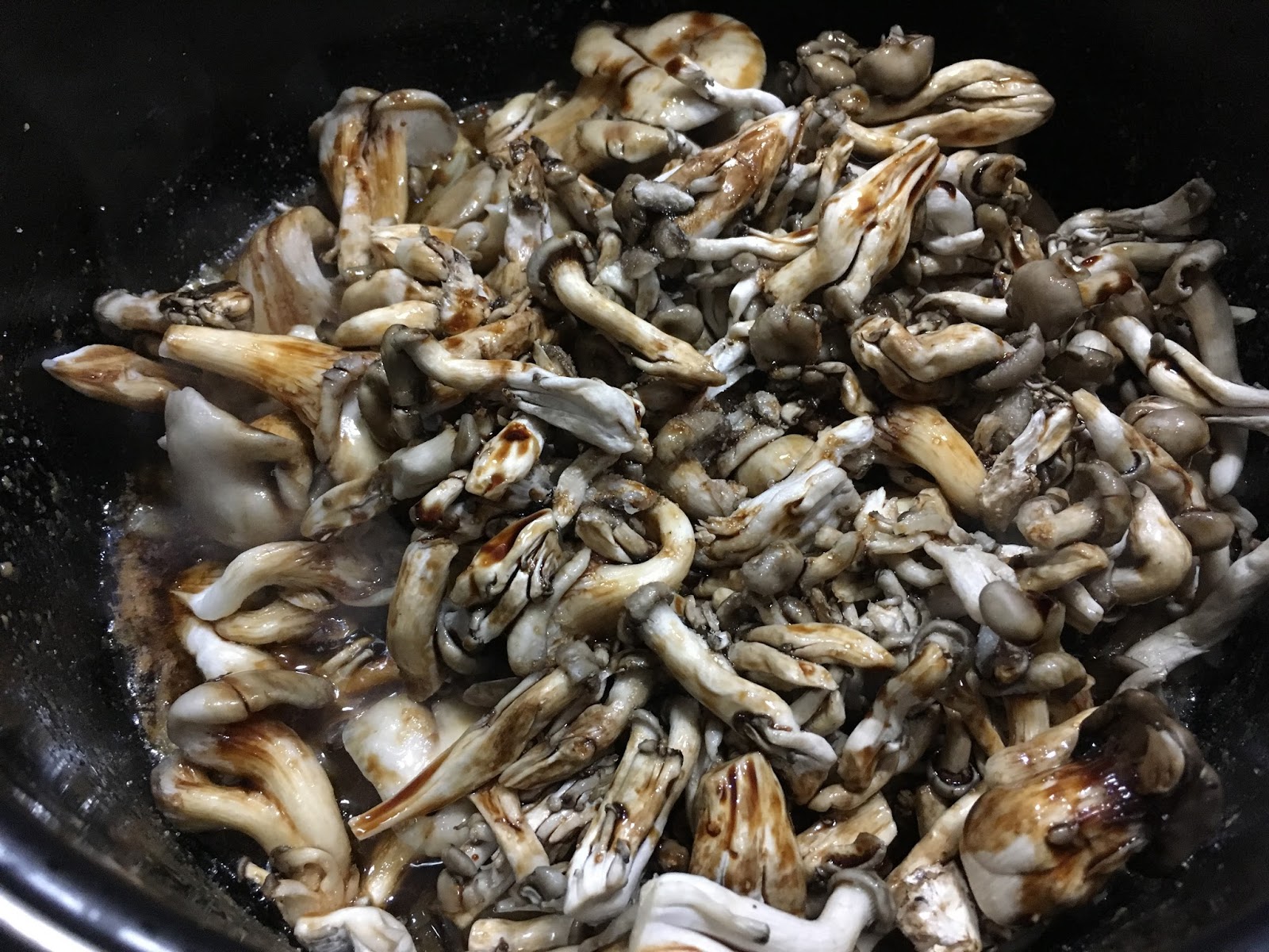 Cozinha do Virgulino Camarão com Shimeji na Manteiga