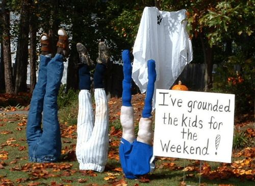 Scary Halloween Yard Decorations - FunnyMadWorld