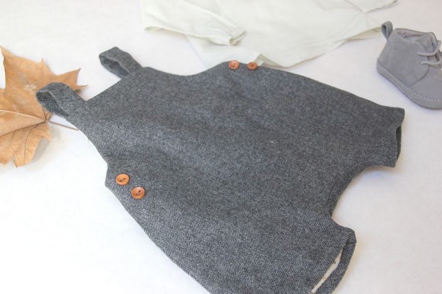 DIY Costura ropa de bebe patrones peto ranita pelele