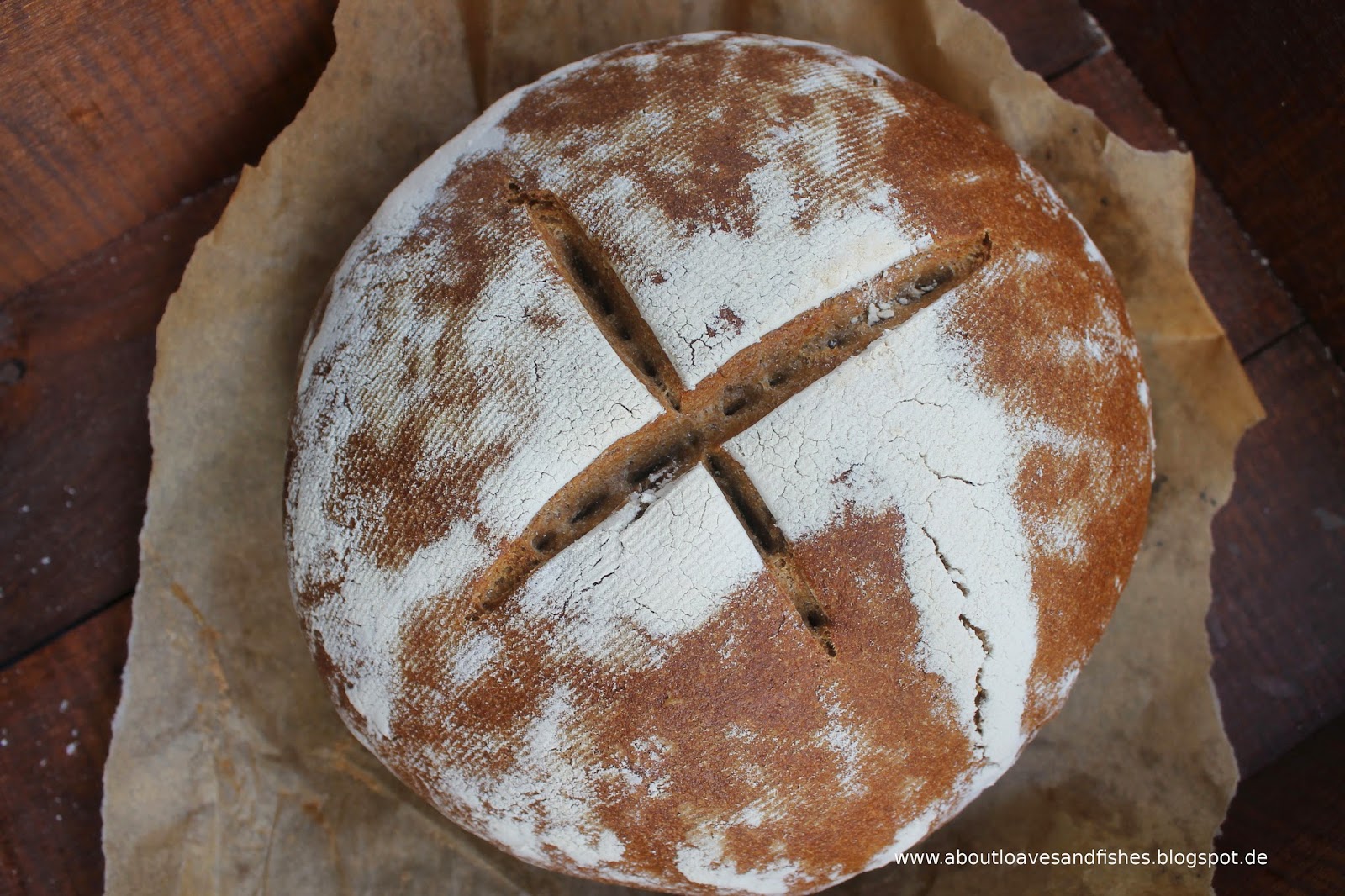 About Loaves and Fishes: Roggenmischbrot mit Kümmel {Sauerteig-Projekt #3}