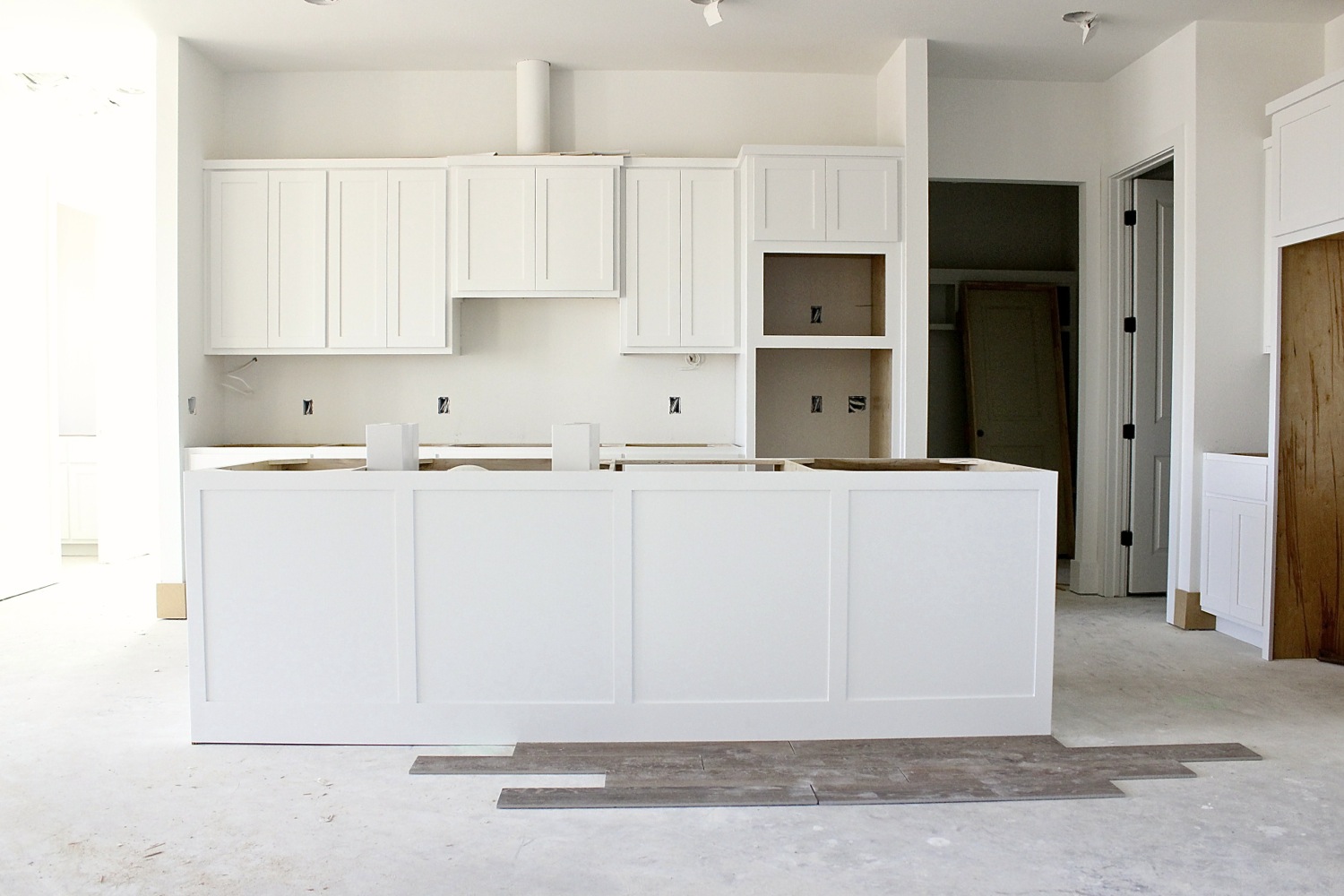 what color flooring for white kitchen cabinets building a new home tile flooring countertops and color what color flooring for white kitchen cabinets building a new home tile flooring countertops and color