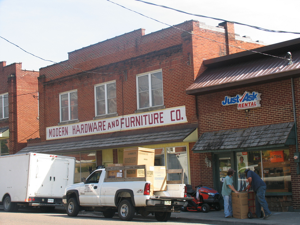 Small Towns of Virginia Series Clintwood