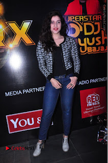 Actress Mannara Chopra Stills in Jeans at Sparx 2017 Curtain Raiser Event  0190