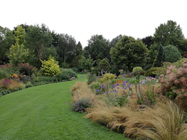 English gardens ogród angielski, angielska rabata bylinowa