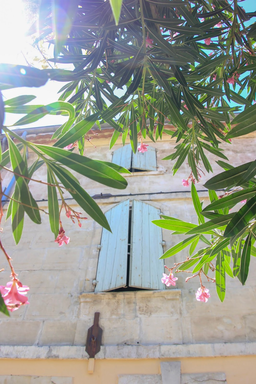 Arles
