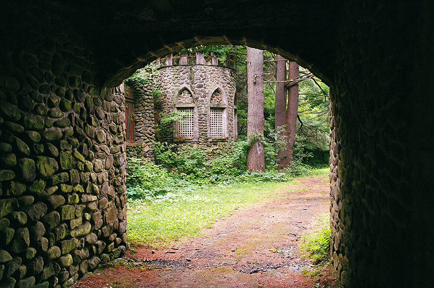 Deserted Places The haunted Dundas Castle in New York
