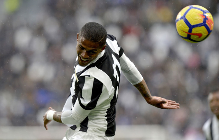 Douglas Costa: "Očekuje nas taktički i fizički zahtjevan susret" Douglas Costa: "Očekuje nas taktički i fizički zahtjevan susret"