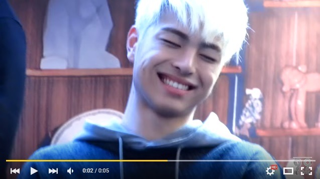 아이콘에서 의외로 덕후몰이 하는 멤버 | 인스티즈