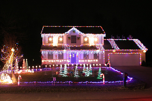 [Obrazek: christmas-house-lights-01.jpg]