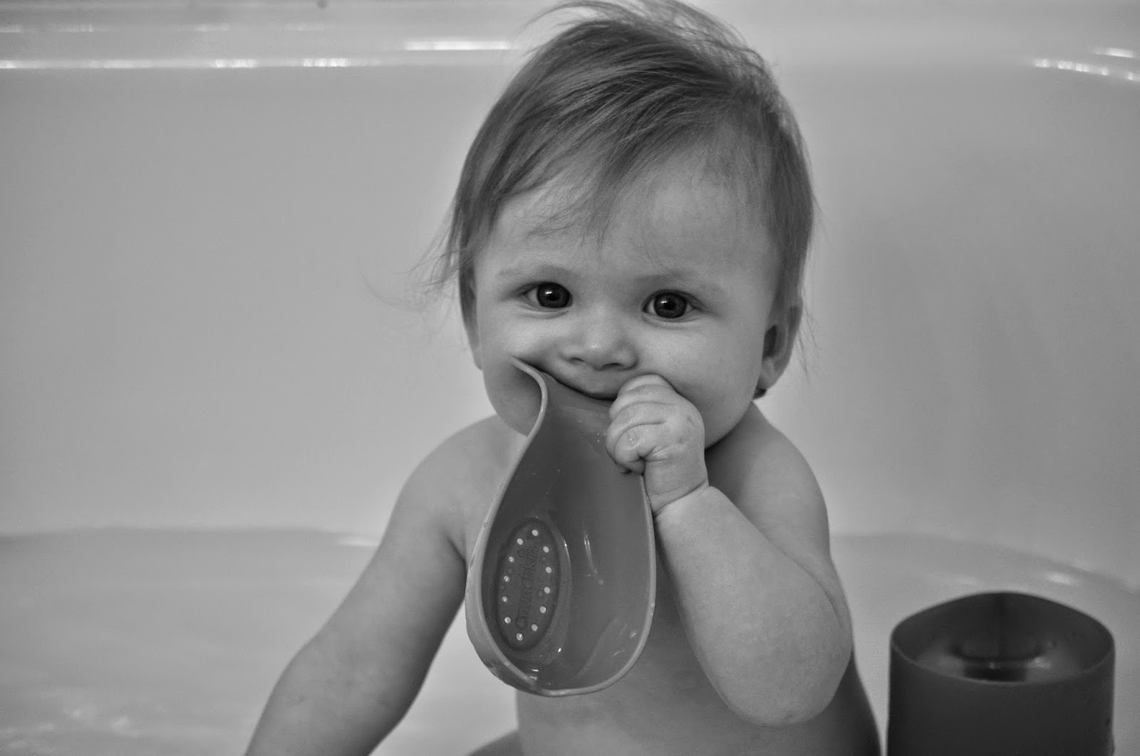 The Bortolussi Family Bath time! 9 1/2 months