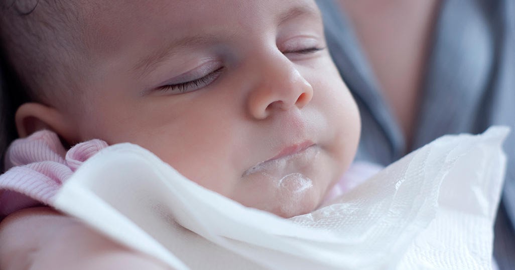Lillyville blog Signs of overfeeding in babies
