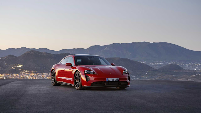 2022 Porsche Taycan GTS Debuts