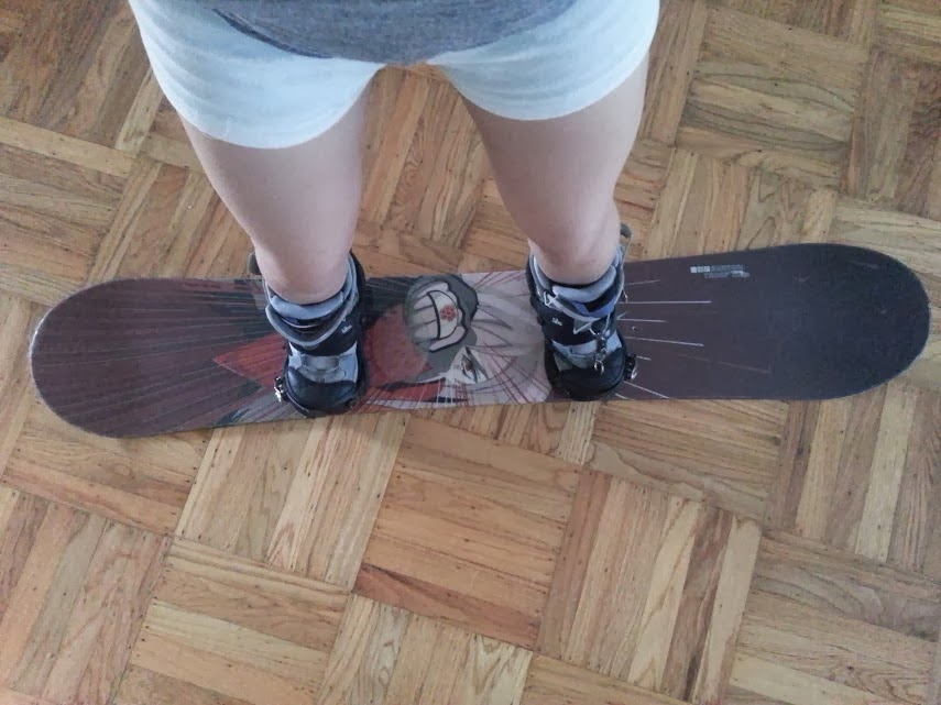 My Broken Ankle =( Day 218 I miss snowboarding!